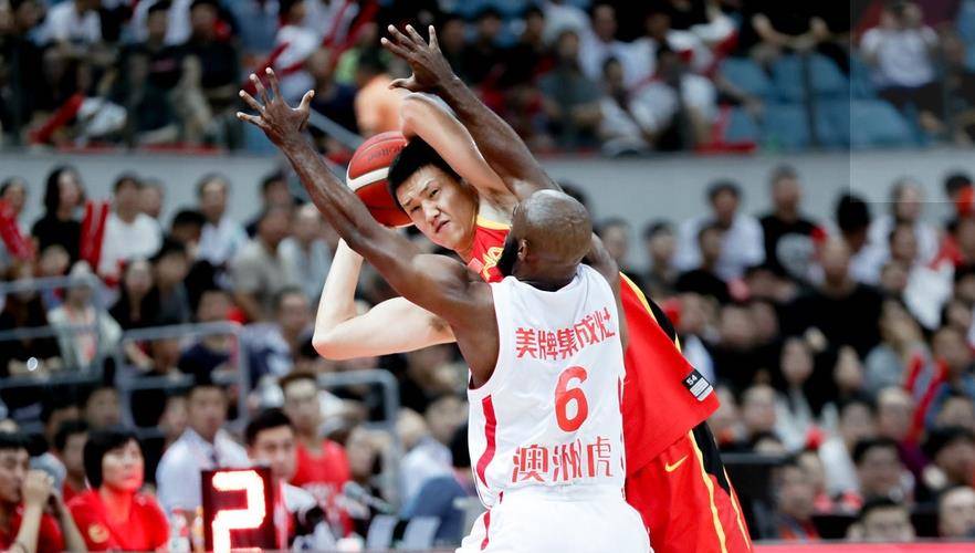 
太重要了！39投7中仍不敢裁掉周鹏 这个角色中国男篮只有他能做“熊猫体育公司”(图4)