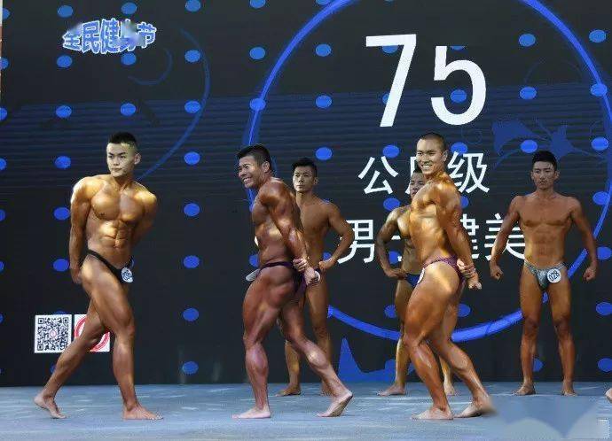 
20岁宁夏小伙练就一身肌肉,收获迷妹无数!“熊猫体育”(图9)