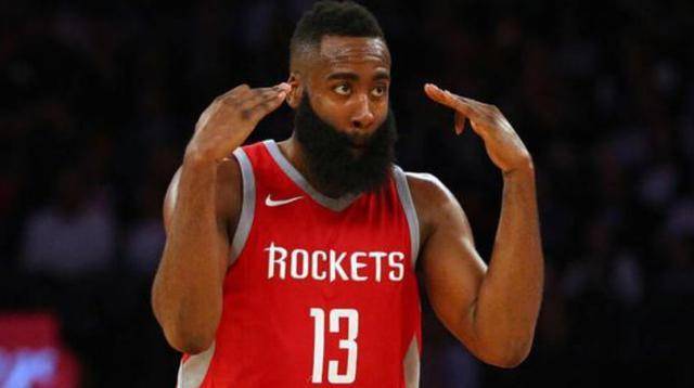 
NBA之中最“不自律”的球星 似乎永远不怕疲惫 榜首堪称机械人“熊猫体育”(图7)