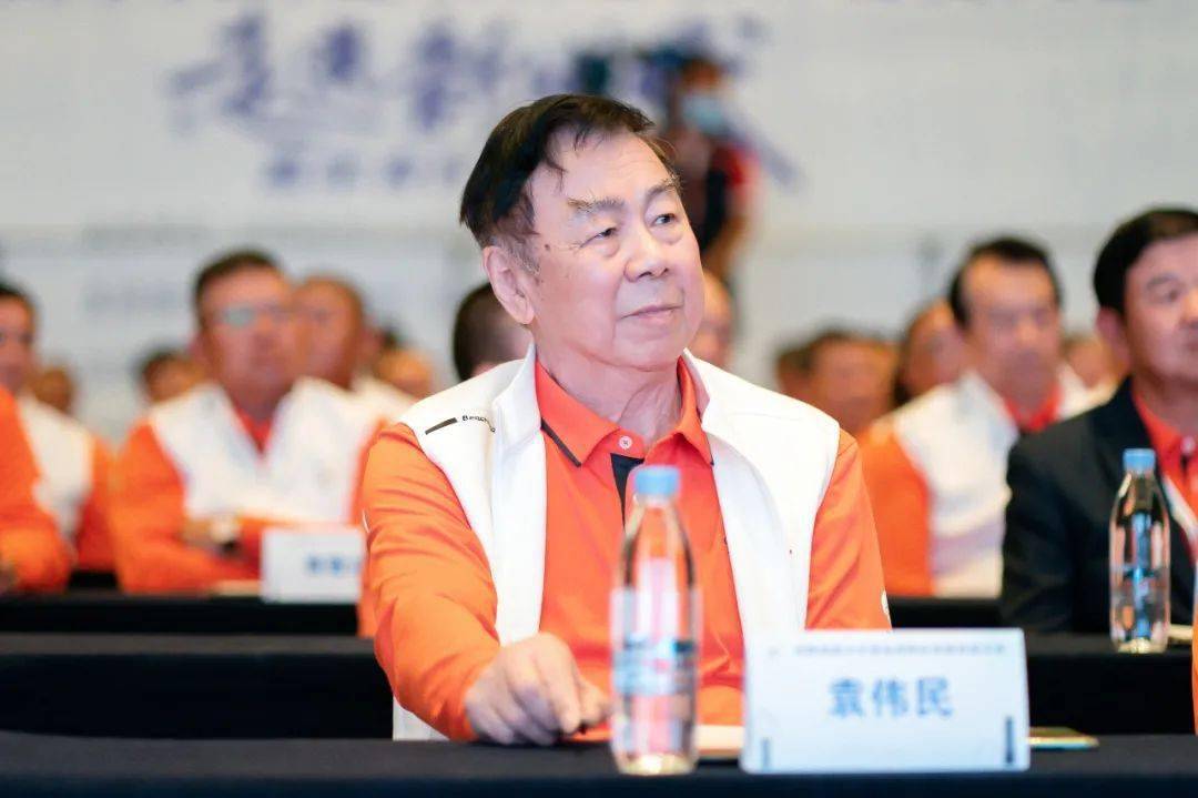 
河南省高尔夫球运动协会会员大会暨高尔夫行业研讨会圆满落幕|熊猫体育首页(图3)