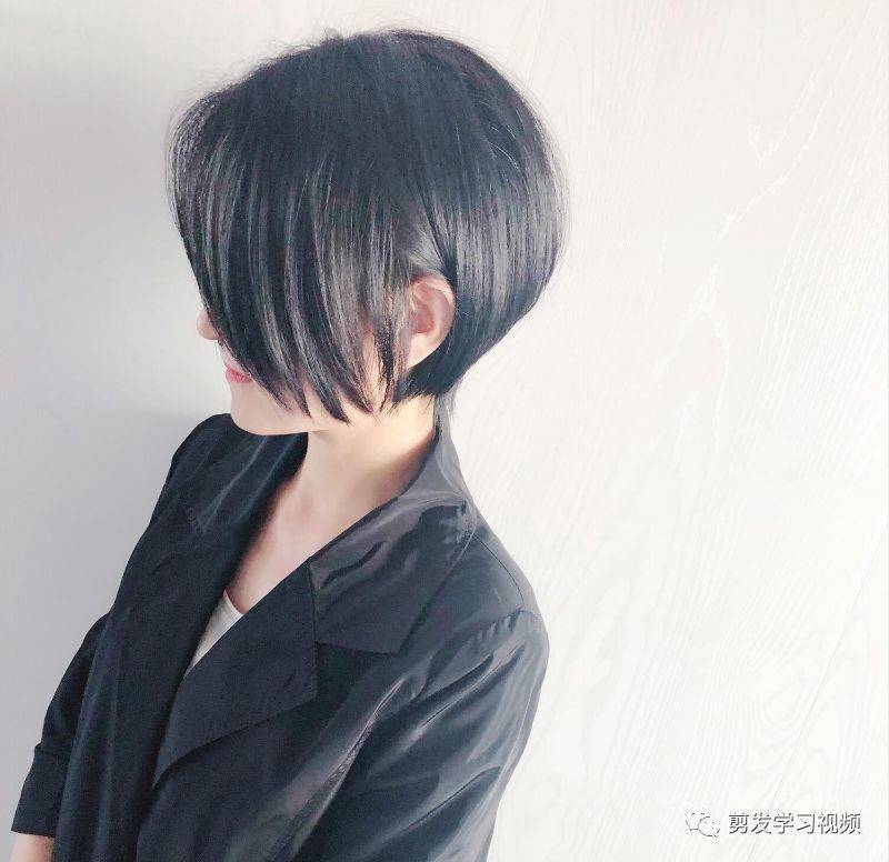 
短发不等式 大盛行！|熊猫体育公司(图45)